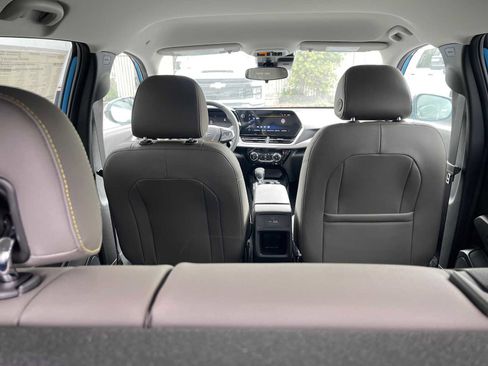 New 2025 Chevrolet Trax ACTIV w/ Driver Confidence Package image 14