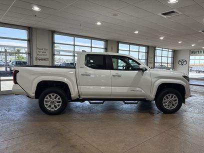 New 2026 Toyota Tacoma SR5