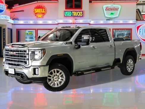Used 2023 GMC Sierra 2500 SLT w/ SLT Convenience Package image 2