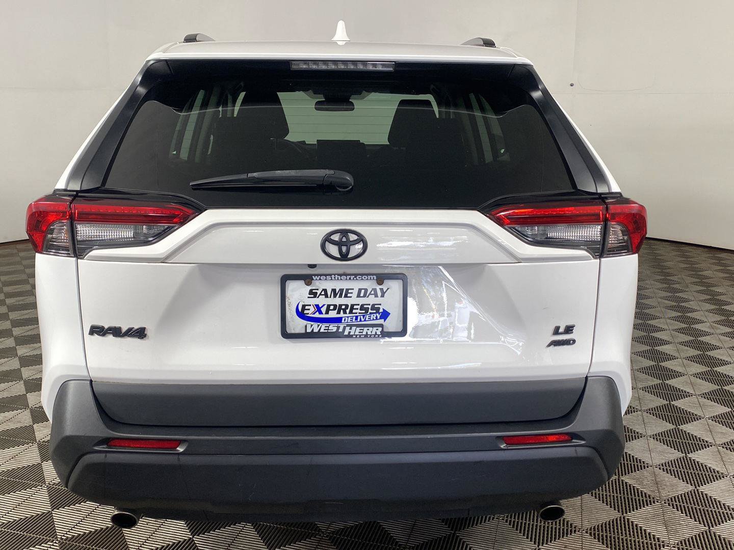 Used 2020 Toyota RAV4 LE w/ All Weather Liner Package AWD/4WD image 3