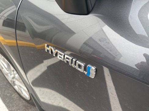 Used 2021 Toyota Highlander Limited image 10