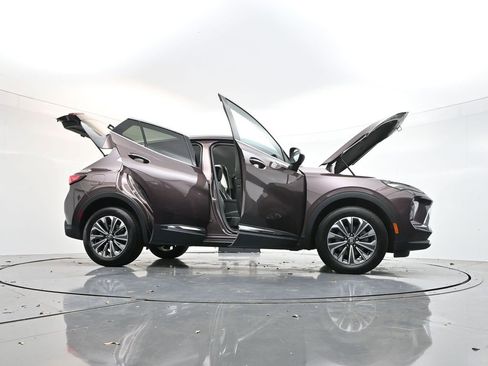 Used 2024 Buick Envision Preferred image 38