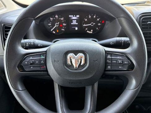 Used 2024 RAM ProMaster 2500 w/ Convenience Group FWD image 31