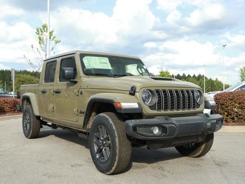 New 2026 Jeep Gladiator Sport AWD/4WD image 3