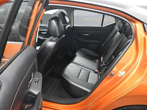 Used 2021 Nissan Sentra SR w/ SR Premium Package FWD image 33