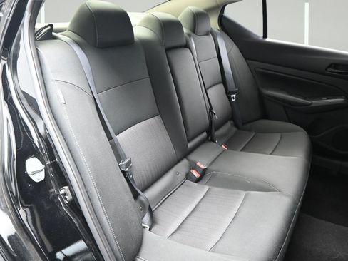 Certified 2025 Nissan Altima 2.5 SR FWD image 13