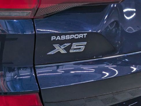 Certified 2023 BMW X5 xDrive45e w/ Executive Package image 12