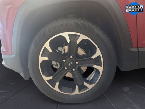 Used 2025 Chevrolet Equinox LT w/ Convenience Package II image 14