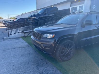 Used 2020 Jeep Grand Cherokee Altitude