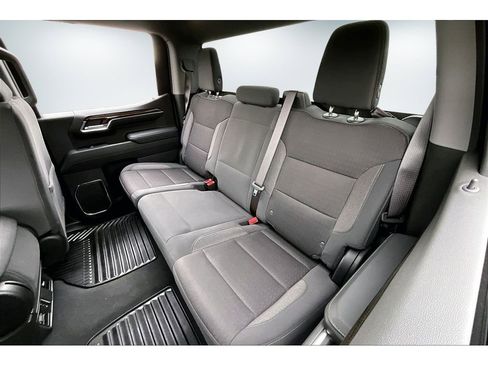 Used 2024 Chevrolet Silverado 1500 LT image 21