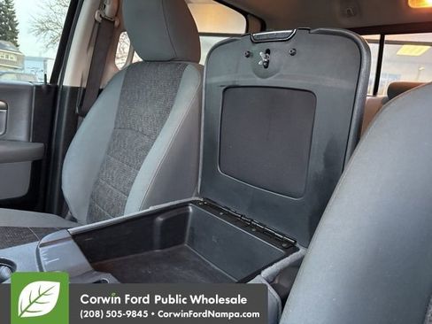 Used 2018 RAM 3500 Big Horn image 23