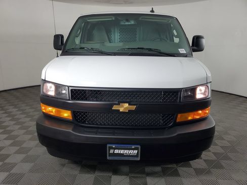 New 2026 Chevrolet Express 2500 w/ Driver Convenience Package RWD image 9