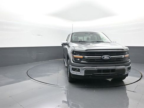 New 2025 Ford F150 XLT w/ Equipment Group 302A MID image 2
