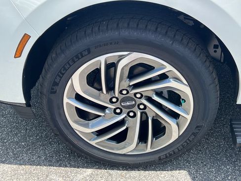 New 2027 Lincoln Navigator L Reserve AWD/4WD image 12