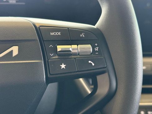 New 2026 Kia K4 LXS image 17