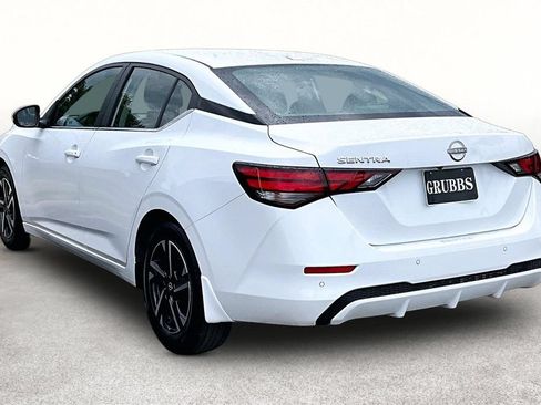Used 2025 Nissan Sentra SV w/ All-Weather Package FWD image 14