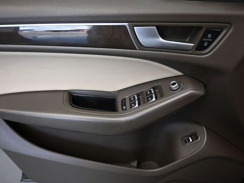 Used 2014 Audi Q5 2.0T Premium w/ Lighting Package image 10