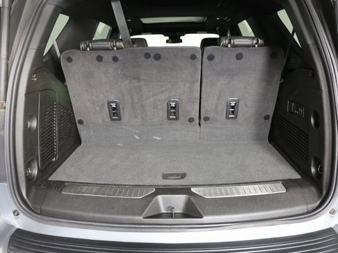 Used 2024 GMC Yukon AT4 w/ AT4 Premium Package image 9