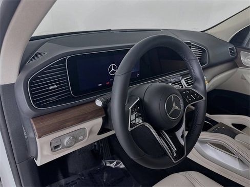 New 2026 Mercedes-Benz GLE 450 4MATIC image 9