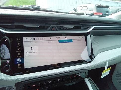 New 2026 Jeep Cherokee Laredo image 20