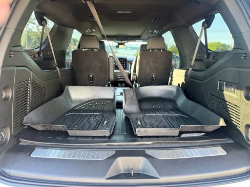 Used 2026 GMC Yukon XL Denali w/ Sun & Power Step Package AWD/4WD image 5
