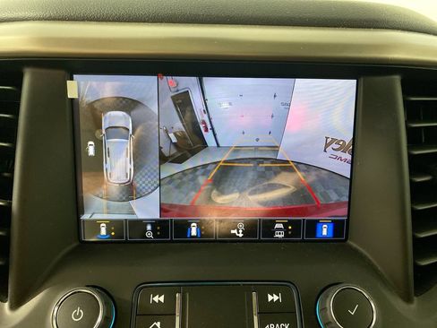 Certified 2023 GMC Acadia Denali w/ Denali Ultimate Package AWD/4WD image 17