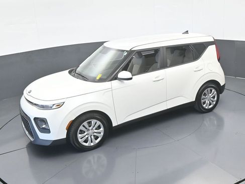 Used 2021 Kia Soul LX image 41