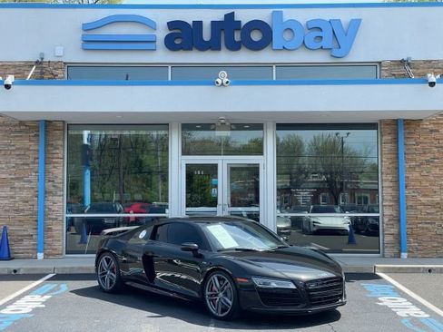 Used 2015 Audi R8 V10 AWD/4WD image 7