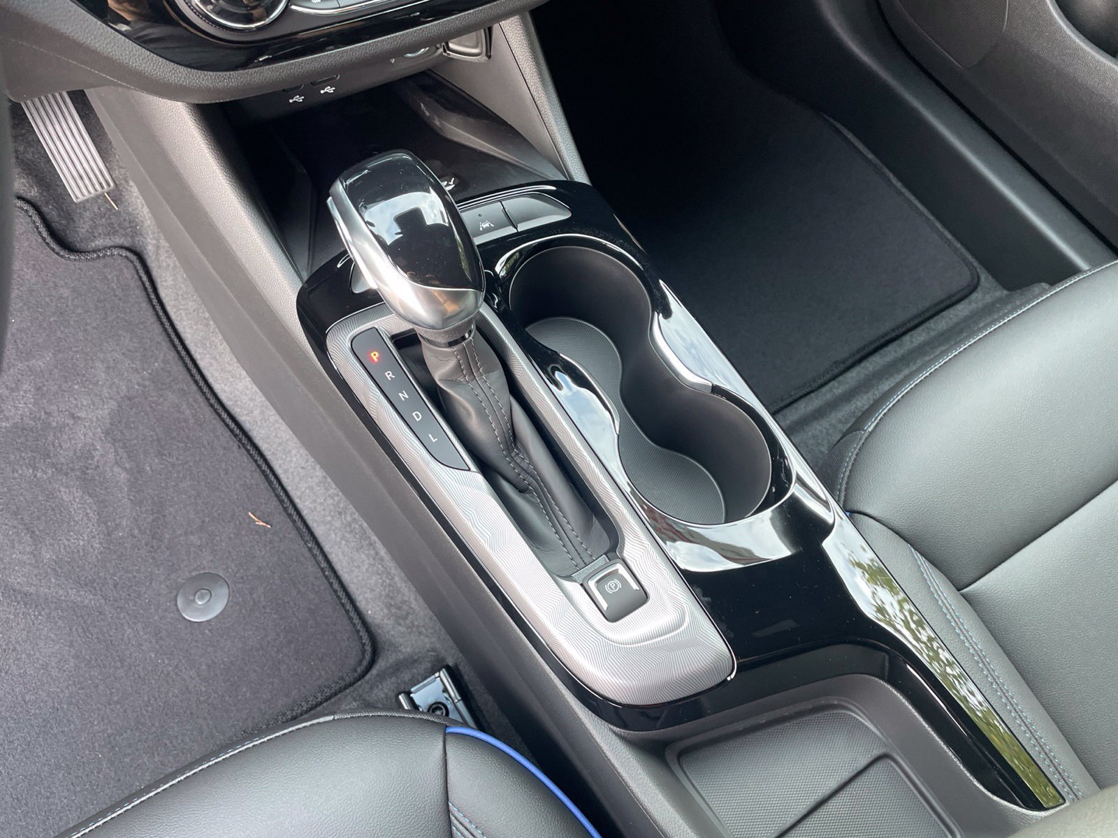 New 2026 Buick Envista Sport Touring w/ Convenience I Package FWD image 26