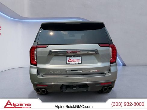 Used 2023 GMC Yukon AT4 w/ AT4 Premium Package AWD/4WD image 4
