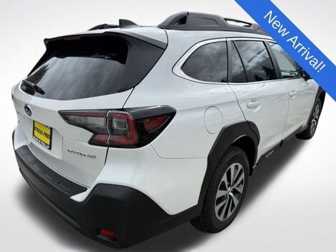 Certified 2024 Subaru Outback Premium AWD/4WD image 7