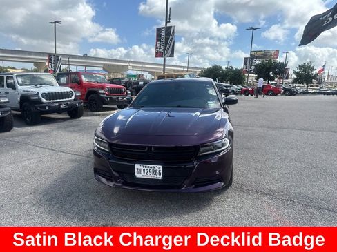 Used 2021 Dodge Charger SXT w/ Blacktop Package RWD image 8