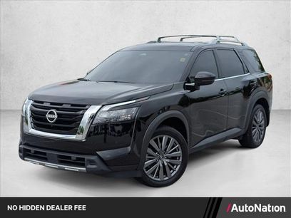 Used 2025 Nissan Pathfinder SL w/ SL Premium Package