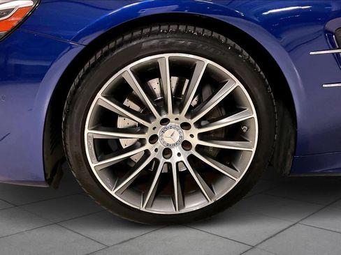 Used 2017 Mercedes-Benz SL 550 image 10