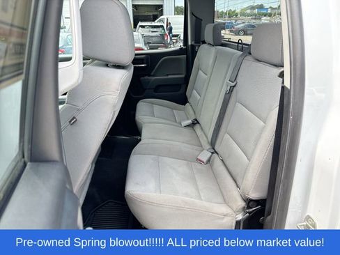 Used 2018 Chevrolet Silverado 1500 Custom w/ Custom Value Package AWD/4WD image 18
