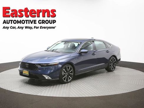 Used 2025 Honda Accord Touring image 57