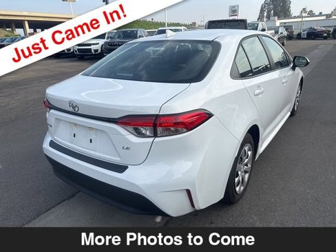 Used 2025 Toyota Corolla LE image 6