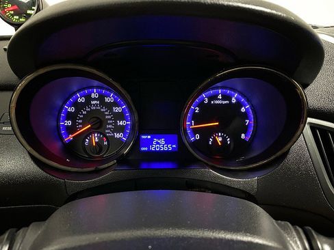 Used 2012 Hyundai Genesis 2.0T image 17