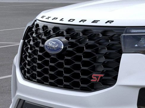 New 2026 Ford Explorer ST image 17