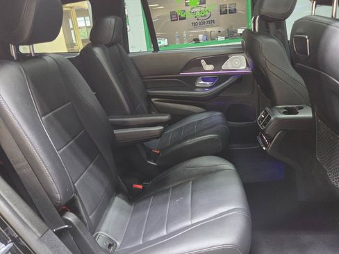 Used 2020 Mercedes-Benz GLS 450 4MATIC image 24