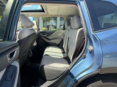 Used 2021 Subaru Forester Premium AWD/4WD image 11