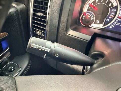 Used 2017 RAM 2500 Laramie w/ Off Road Package AWD/4WD image 32