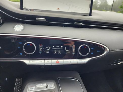 Used 2024 Genesis GV70 3.5T Sport image 20