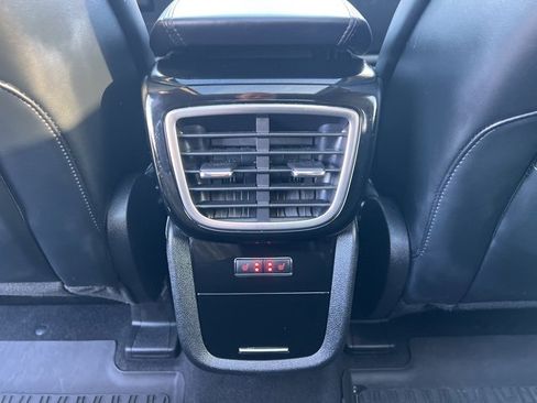 Used 2023 Lincoln Nautilus Reserve image 20