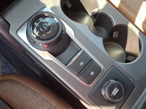 New 2025 Ford Bronco Sport Outer Banks w/ Outer Banks Tech Package+ AWD/4WD image 51