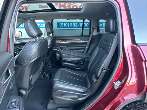 Used 2021 Jeep Grand Cherokee L Limited image 43