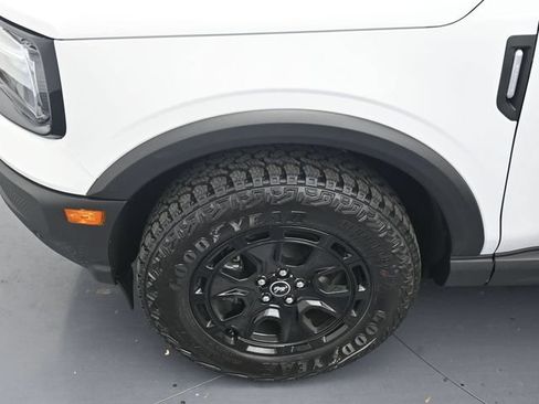 Used 2025 Ford Bronco Sport Outer Banks w/ Sasquatch Outer Banks Package AWD/4WD image 10