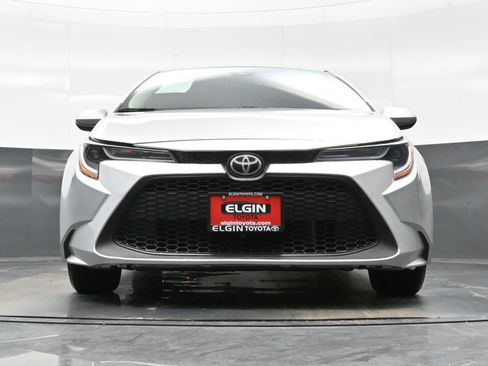 Used 2020 Toyota Corolla LE image 25