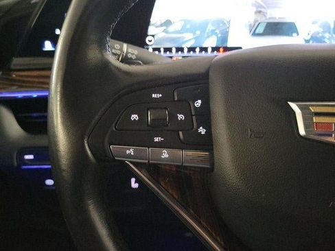 Used 2023 Cadillac Escalade Luxury RWD image 21