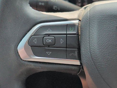 Used 2024 Jeep Compass Latitude w/ Altitude Special Edition AWD/4WD image 24